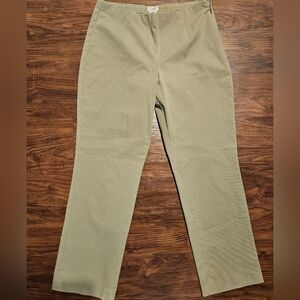 L.L. Bean Khaki Flat Front Pant Size 12 Regular Straight Leg
